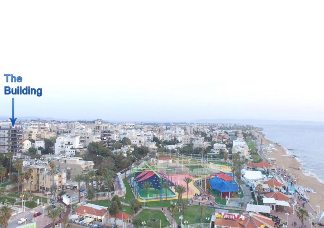 Balfour Sea View City Center Naharia Buitenkant foto