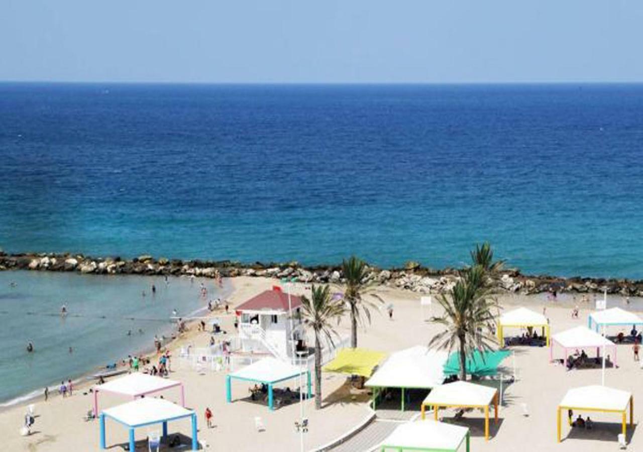 Balfour Sea View City Center Naharia Buitenkant foto